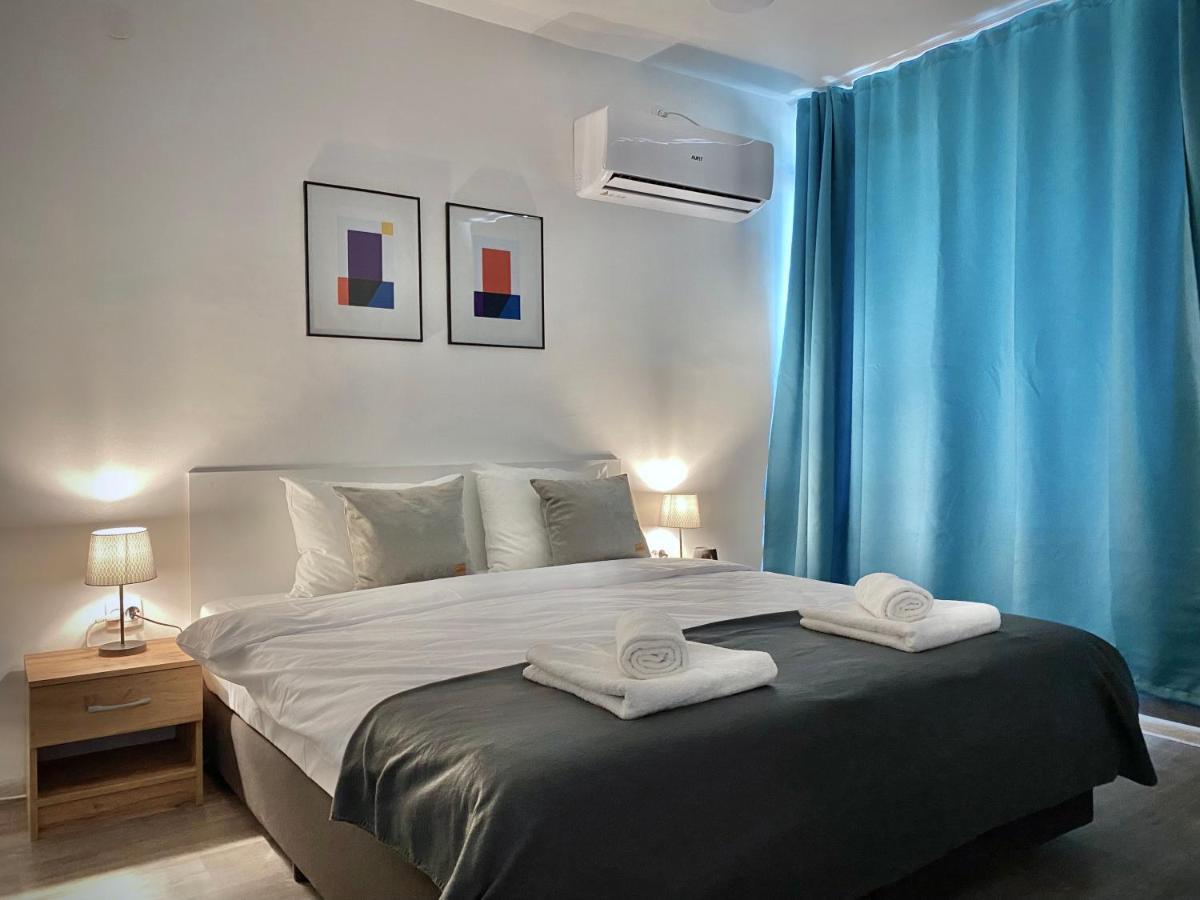 Hello Studios Budget Stays Free Parking & Wifi Stara Zagora Bagian luar foto
