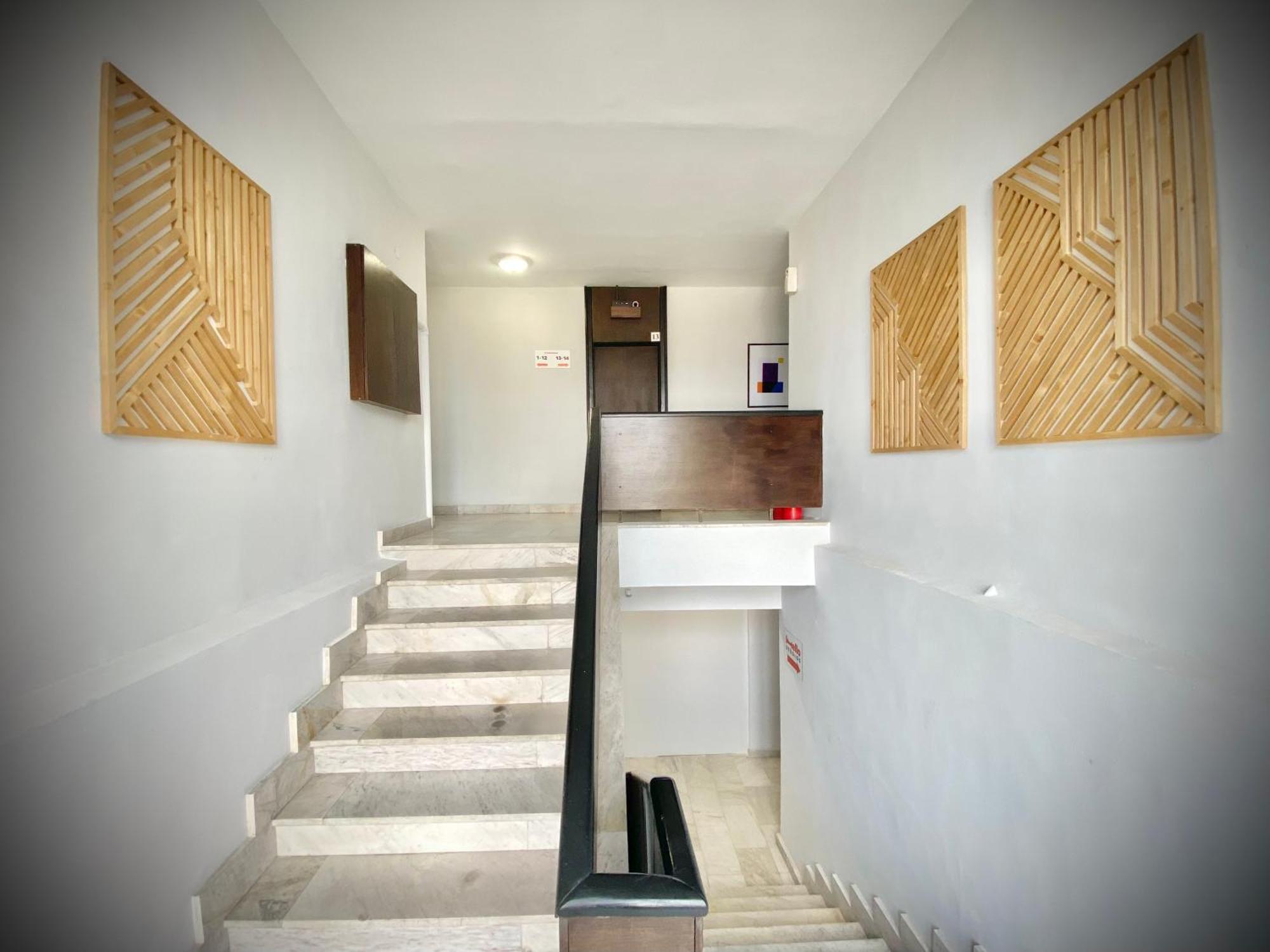Hello Studios Budget Stays Free Parking & Wifi Stara Zagora Bagian luar foto